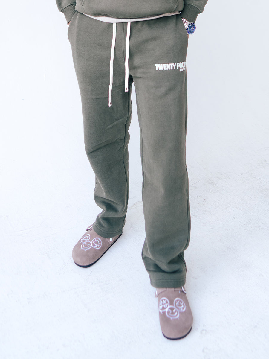 SWEATPANTS
