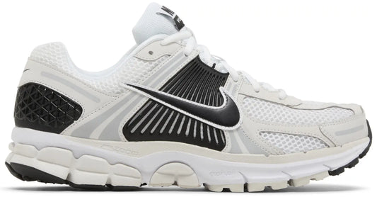 Nike Zoom Vomero 5 'White Black' (826)