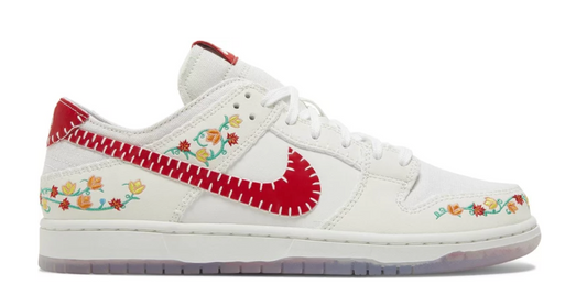 Dunk Low Decon SB 'N7 - Sail University Red' (681)