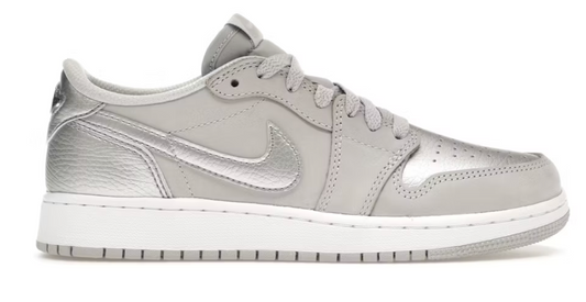 Jordan 1 Low OG Metallic Silver (GS) (834)